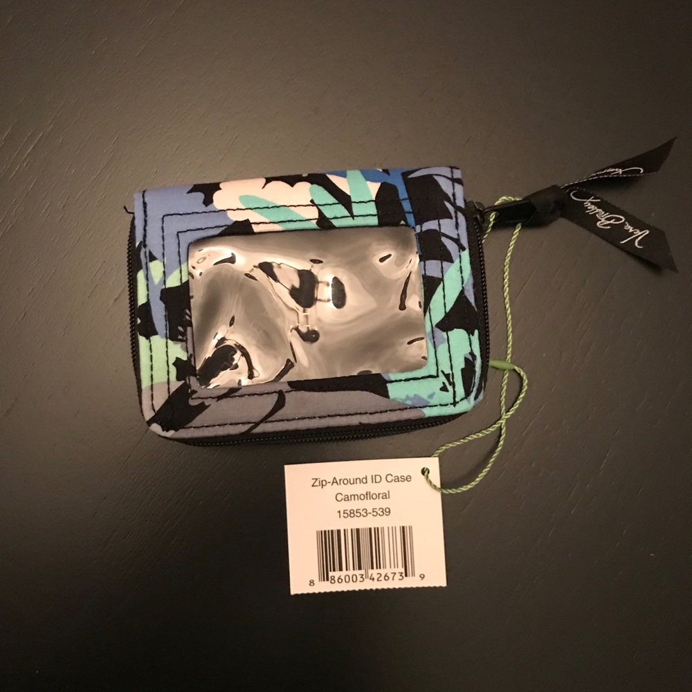 Vera Bradley floral zip wallet